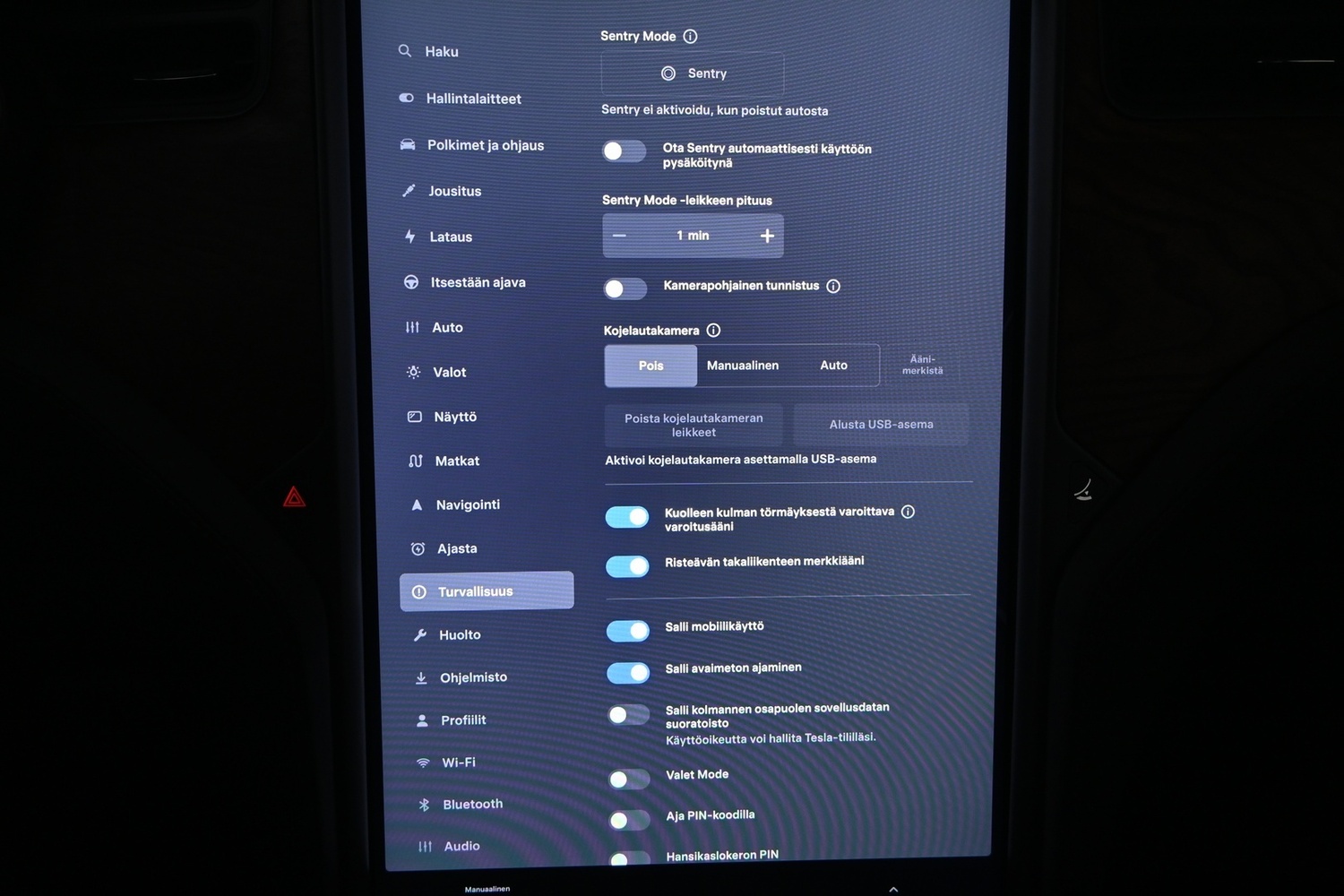 Tesla Model S vaihtoauto
