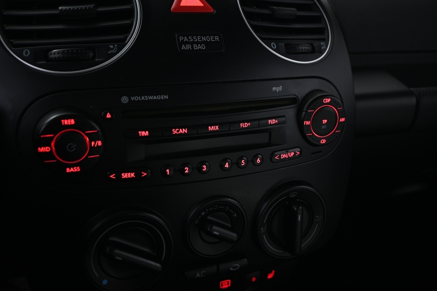 Volkswagen New Beetle vaihtoauto