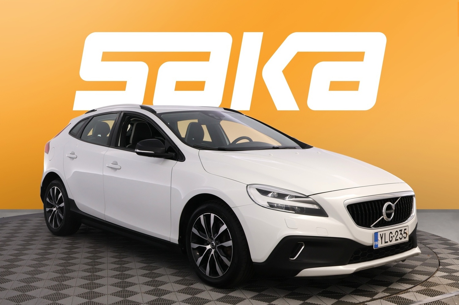 Volvo V40 Cross Country vaihtoauto