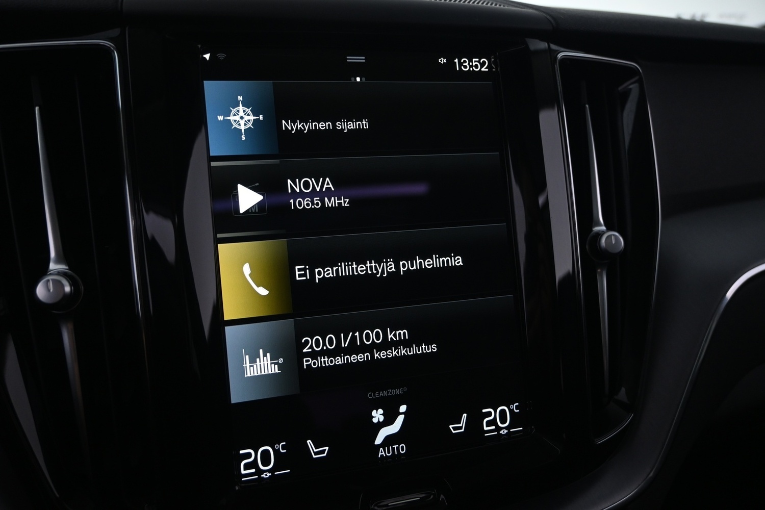 Volvo XC60 vaihtoauto