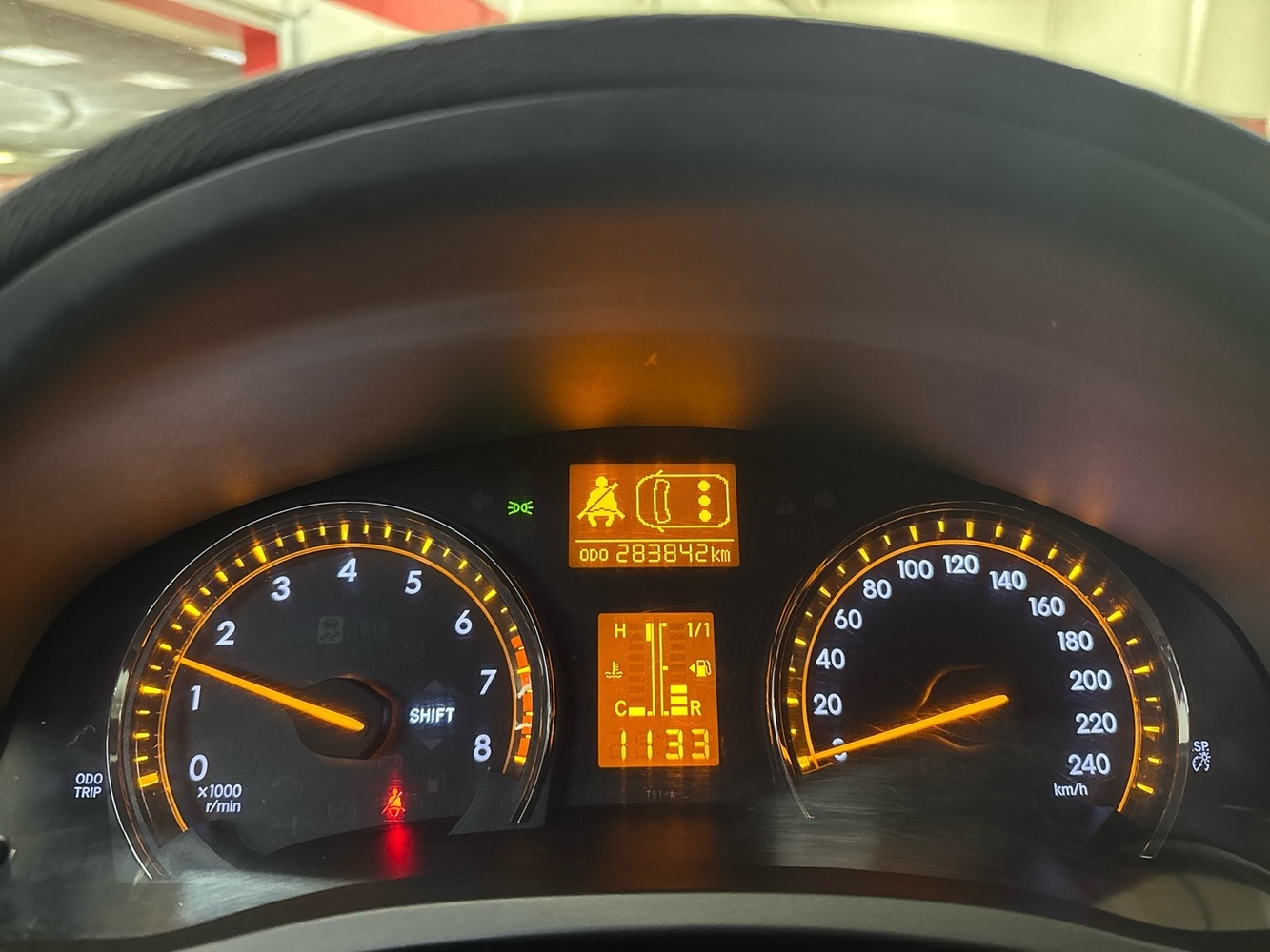 Toyota Avensis vaihtoauto