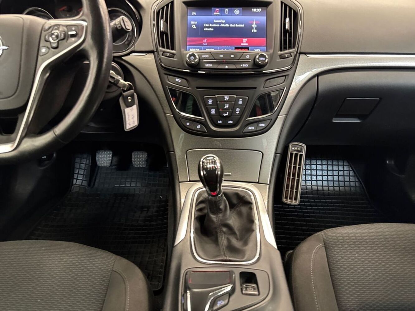 Opel Insignia vaihtoauto