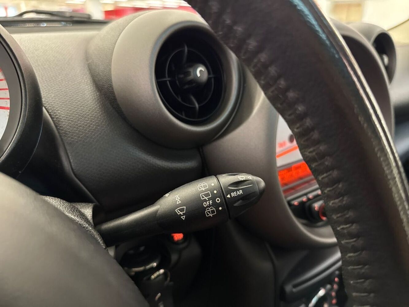 Mini Cooper vaihtoauto