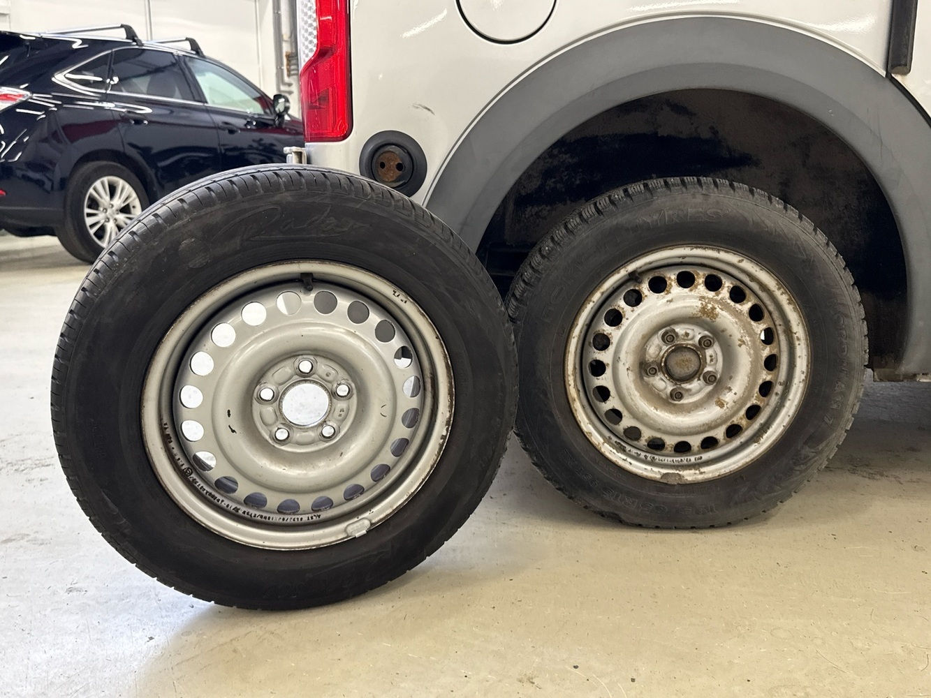 Ford Transit Connect vaihtoauto