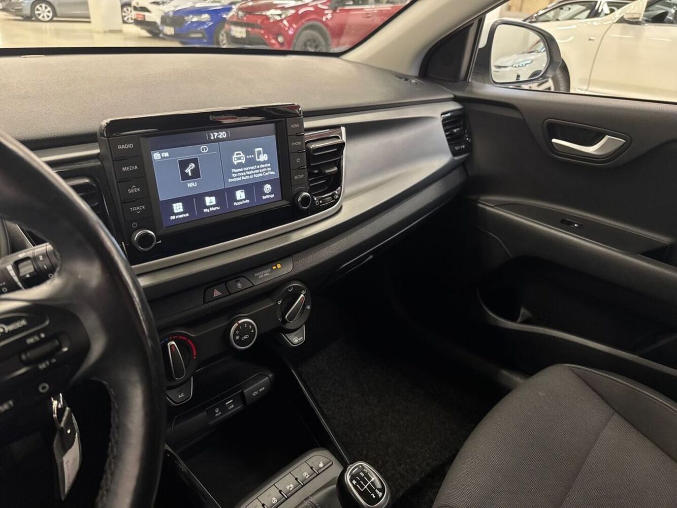 Kia Rio vaihtoauto