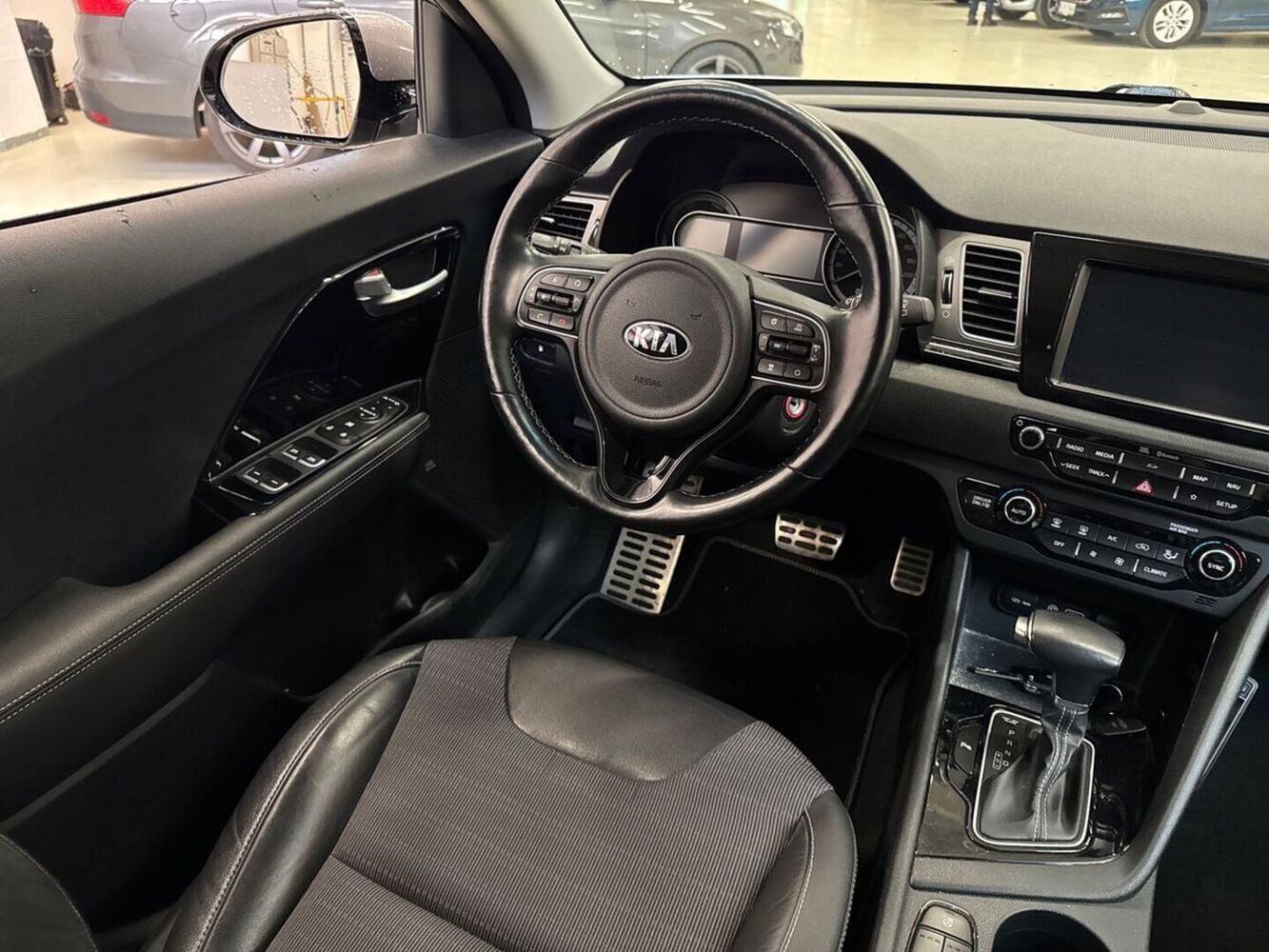 Kia Niro vaihtoauto