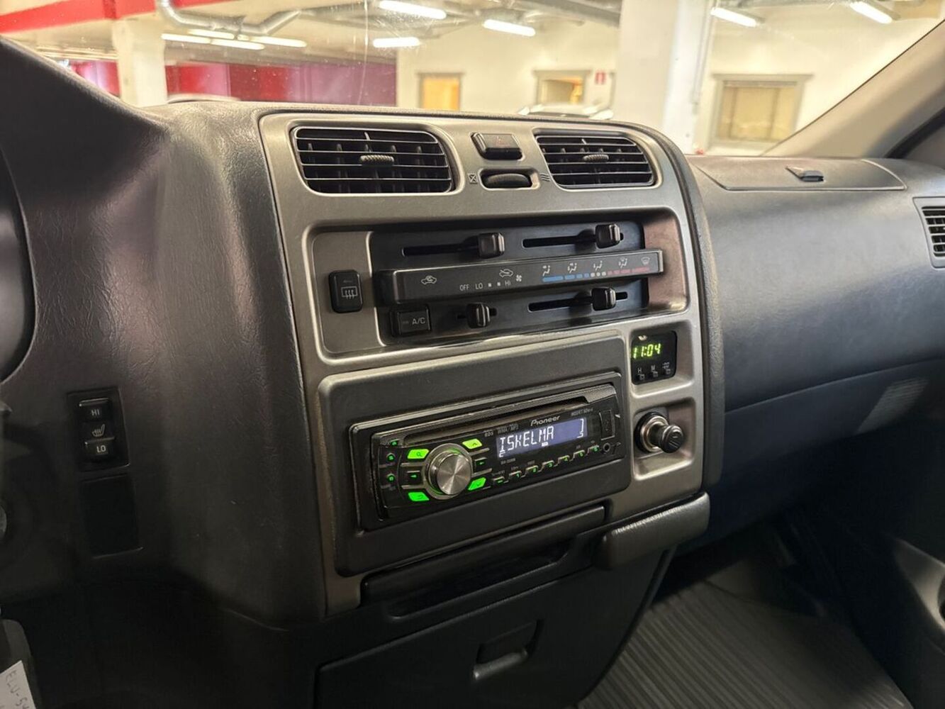 Toyota Hiace vaihtoauto