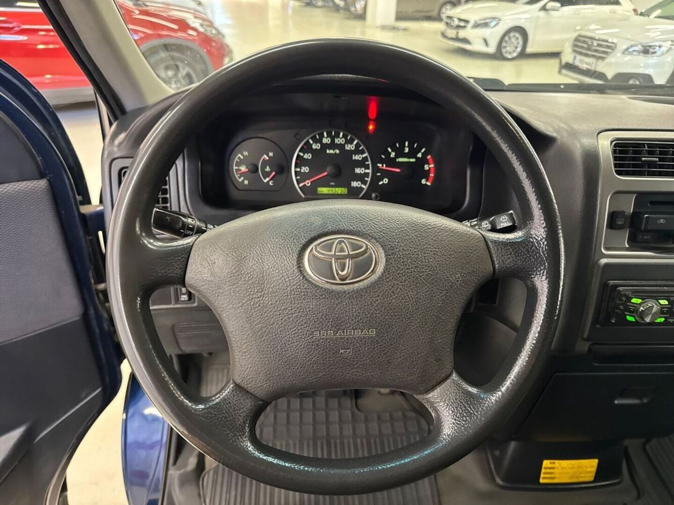 Toyota Hiace vaihtoauto