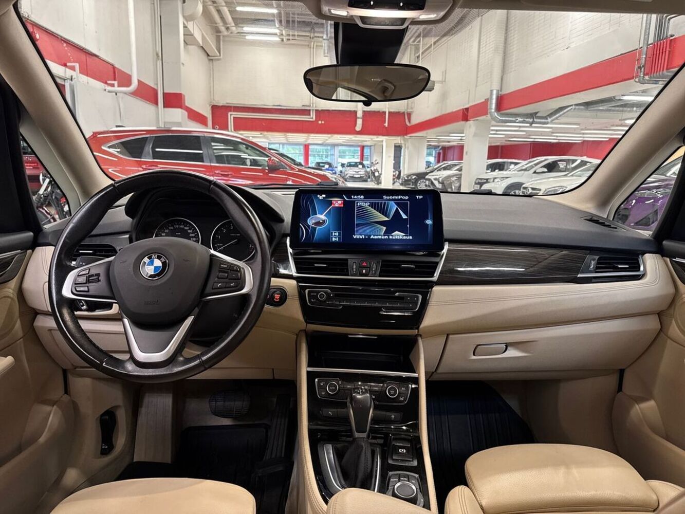 BMW 218 vaihtoauto