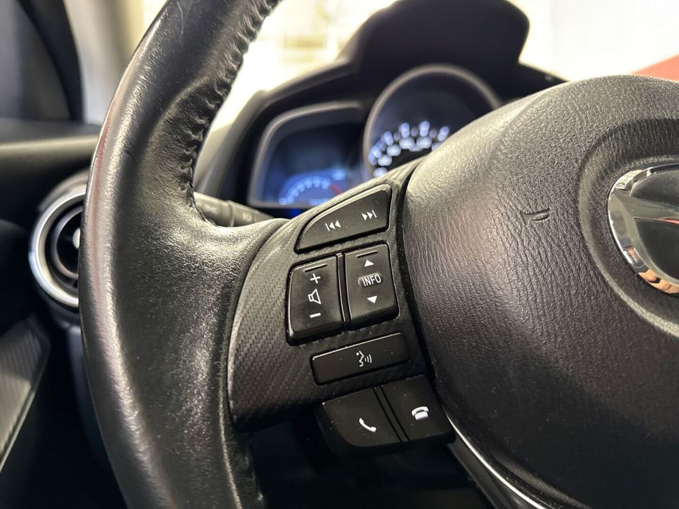 Mazda 2 vaihtoauto