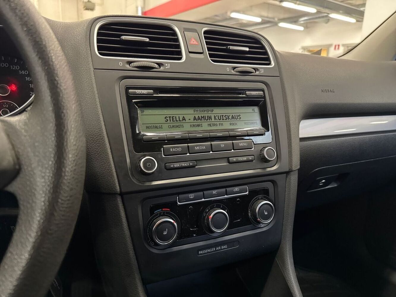Volkswagen Golf vaihtoauto
