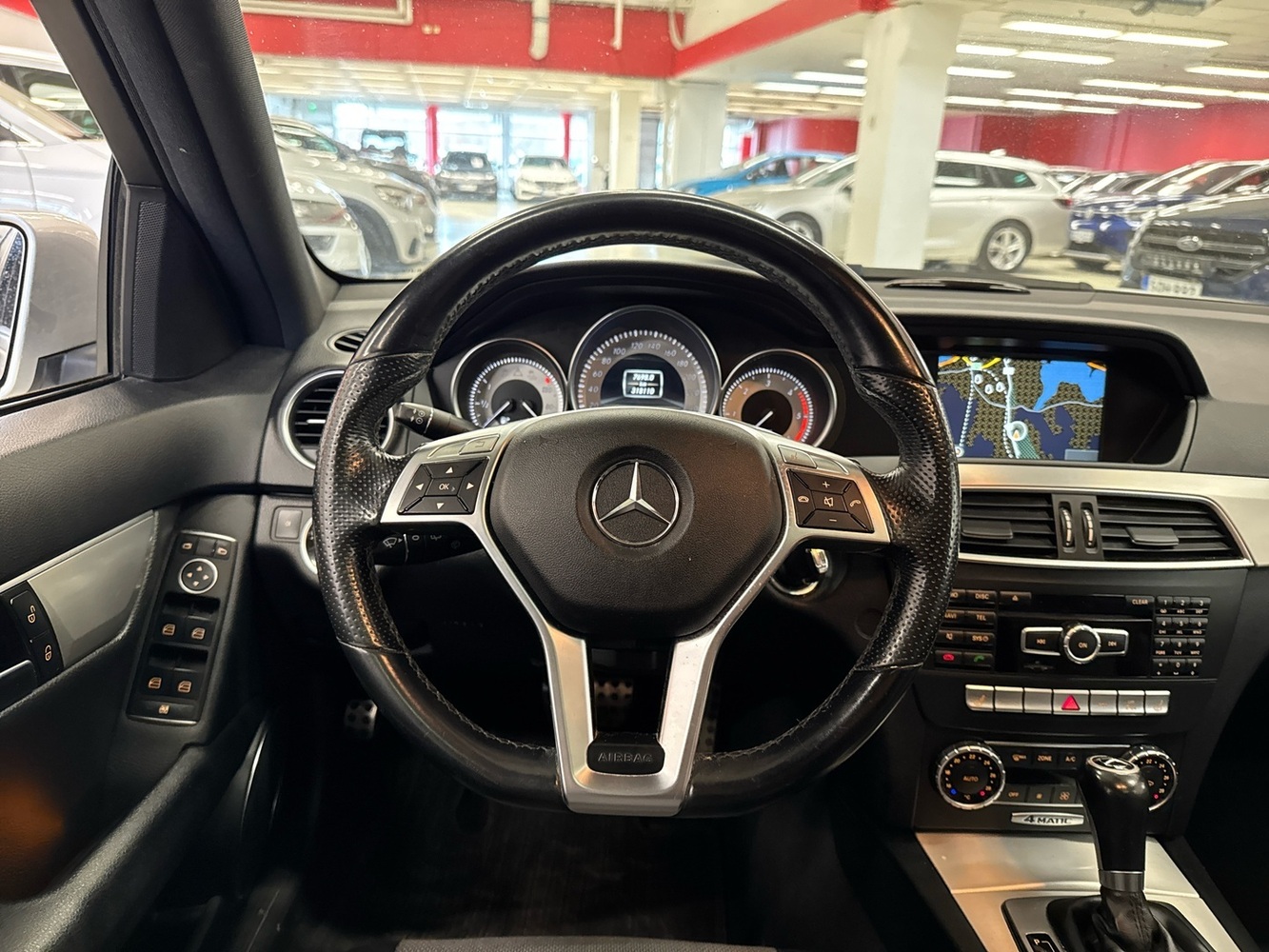Mercedes-Benz C vaihtoauto