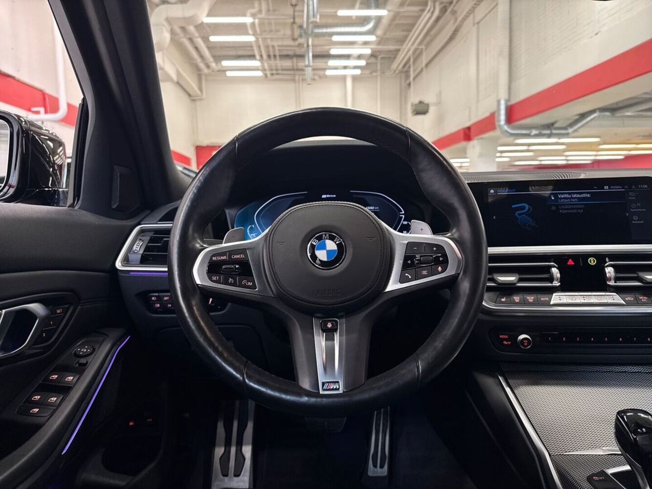 BMW 330 vaihtoauto