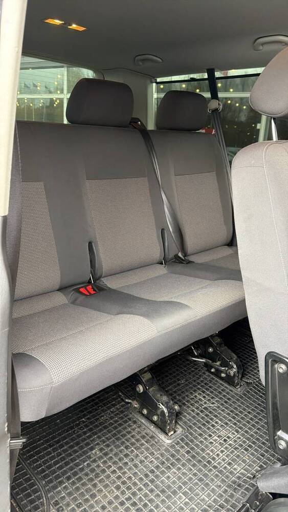 Volkswagen Caravelle vaihtoauto