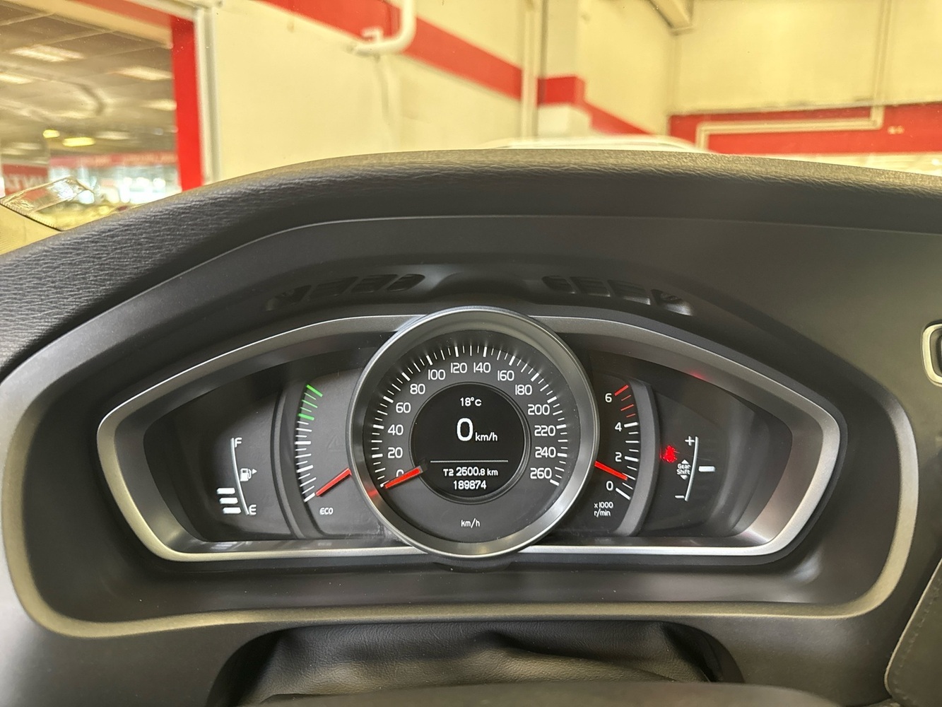 Volvo V40 vaihtoauto