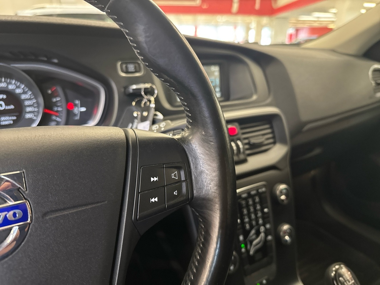 Volvo V40 vaihtoauto
