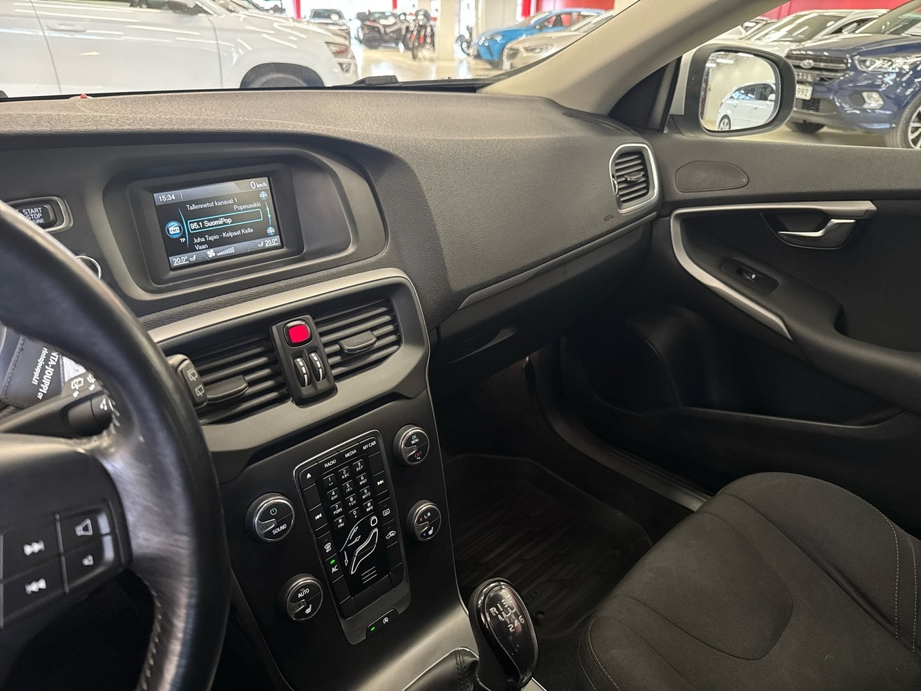 Volvo V40 vaihtoauto