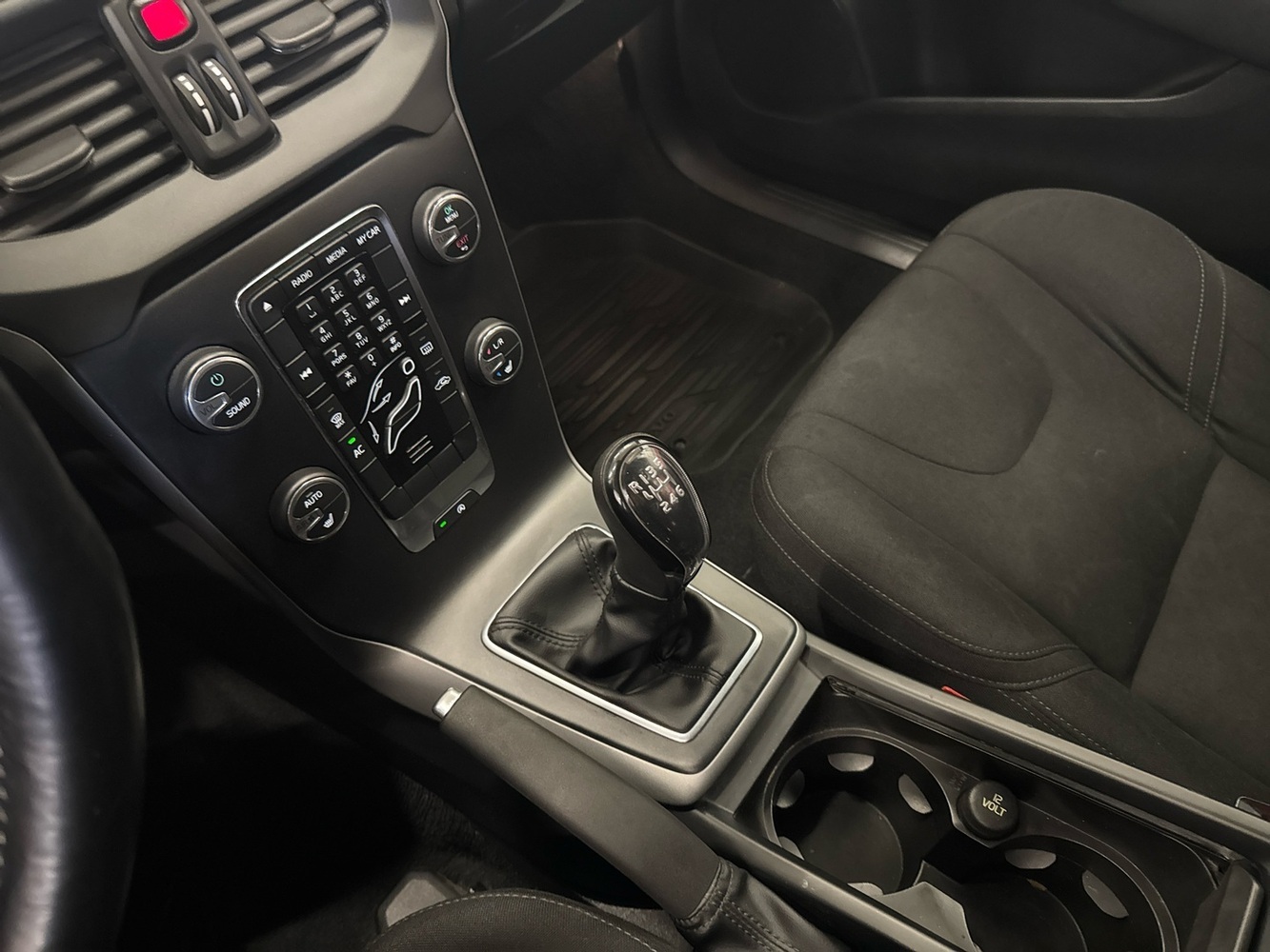 Volvo V40 vaihtoauto