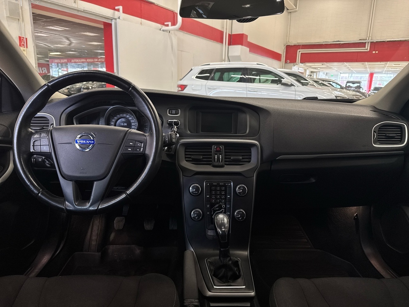 Volvo V40 vaihtoauto