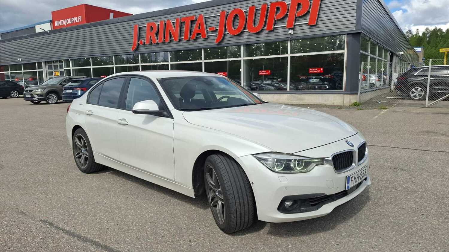 BMW 320 vaihtoauto