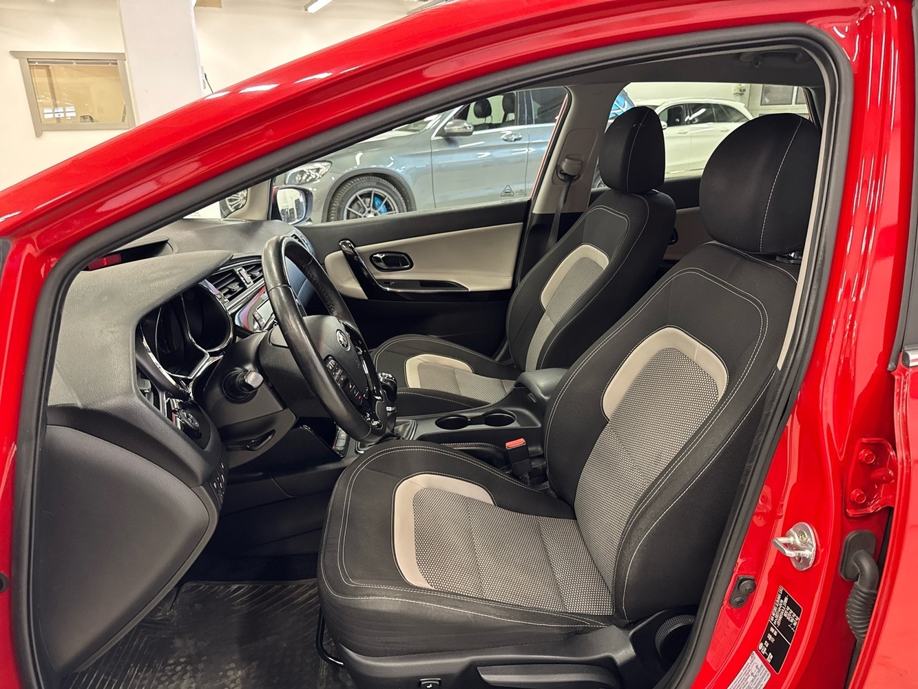 Kia Ceed vaihtoauto