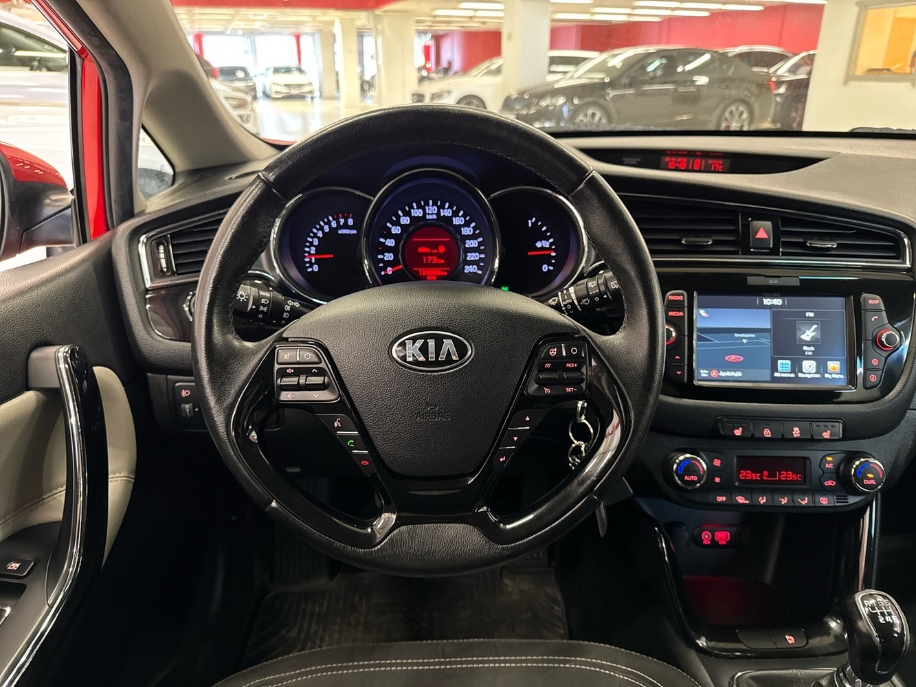 Kia Ceed vaihtoauto