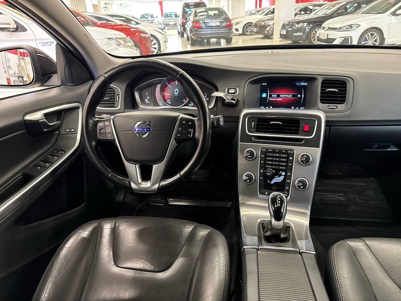 Volvo V60 vaihtoauto