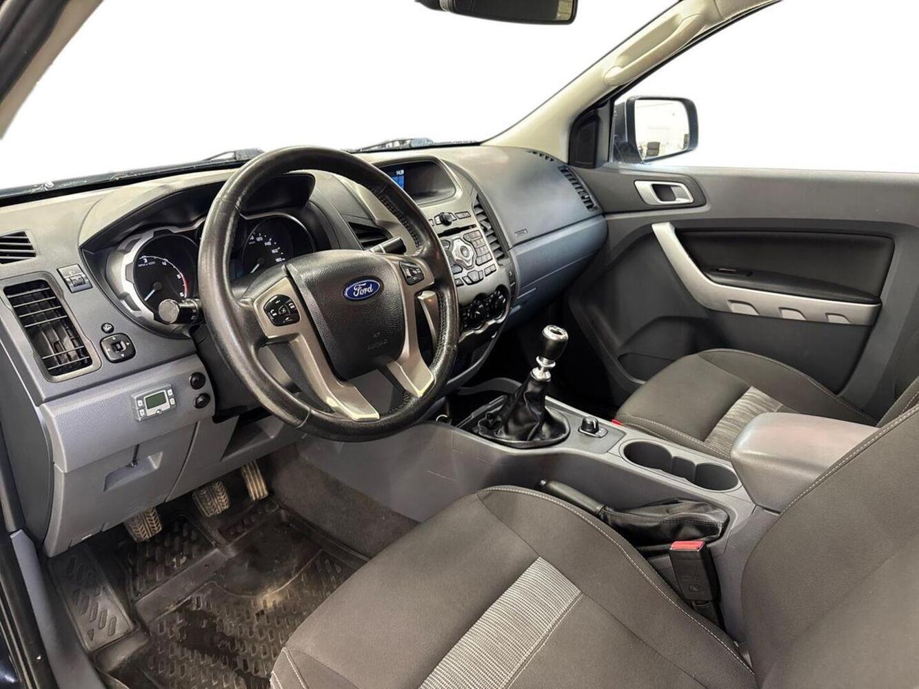 Ford Ranger vaihtoauto