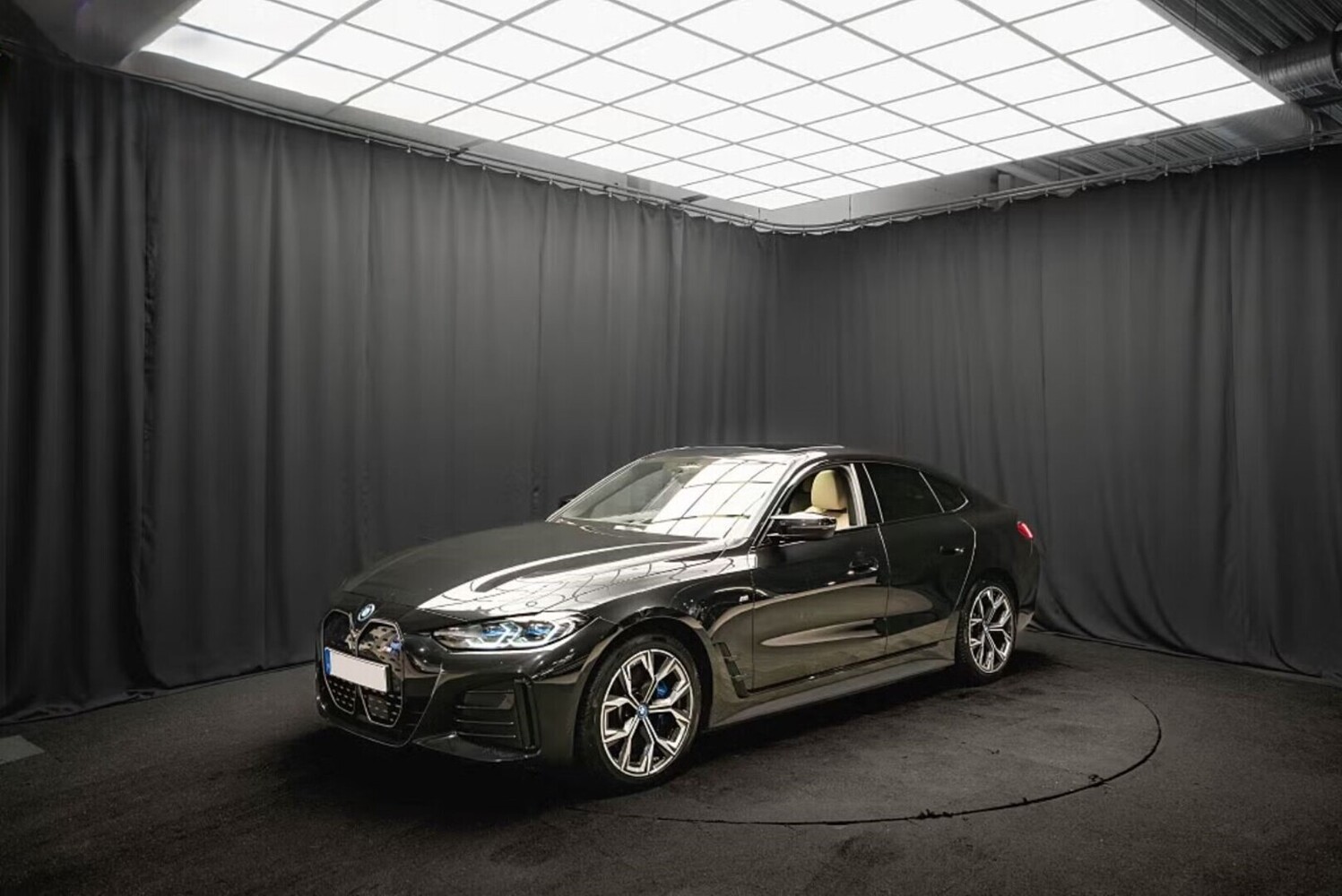 BMW i4 vaihtoauto