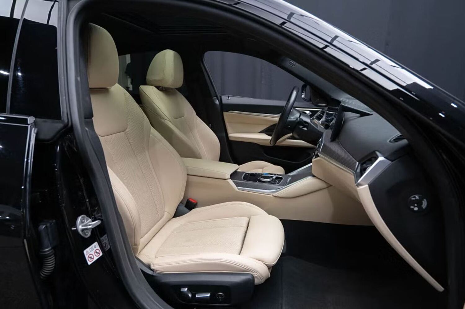 BMW i4 vaihtoauto