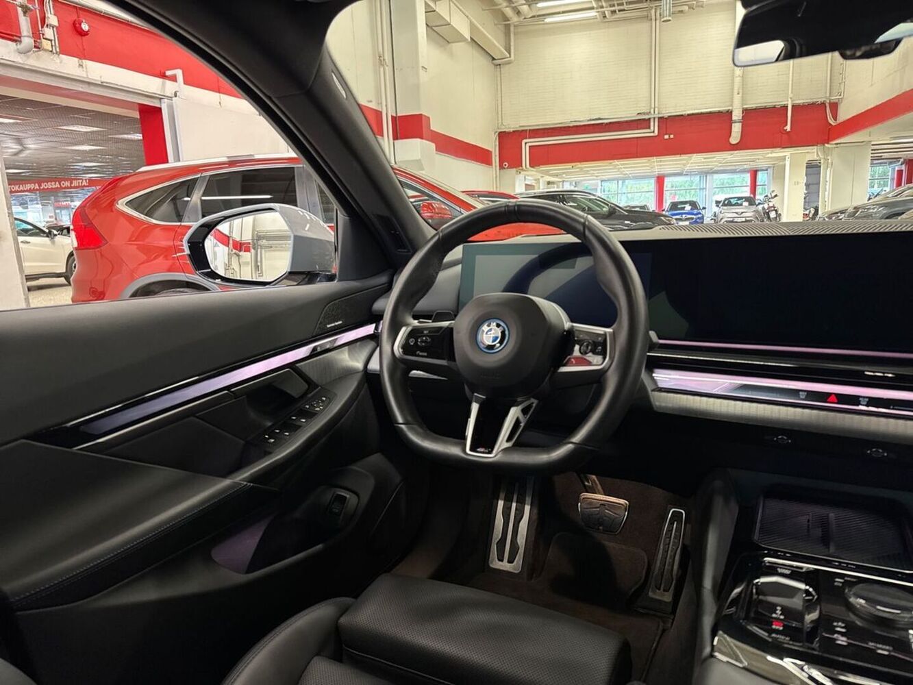 BMW i5 vaihtoauto