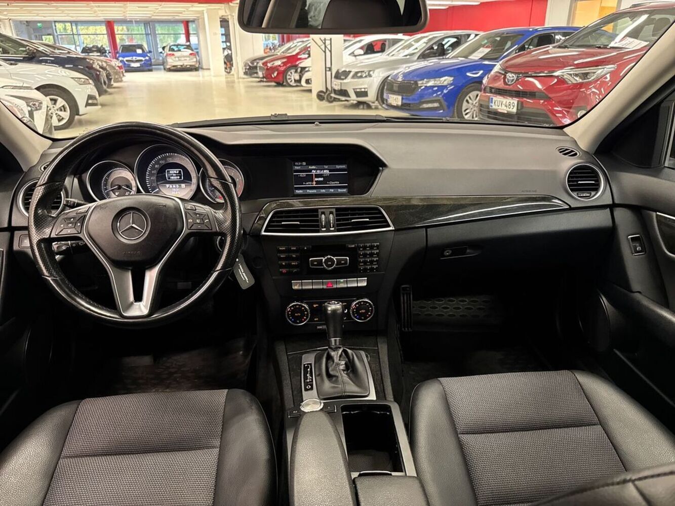 Mercedes-Benz C vaihtoauto