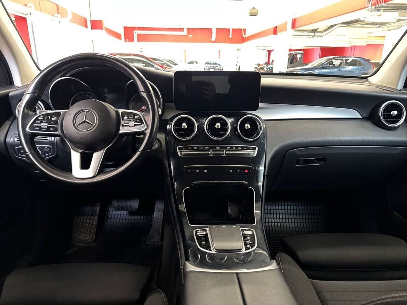 Mercedes-Benz GLC vaihtoauto