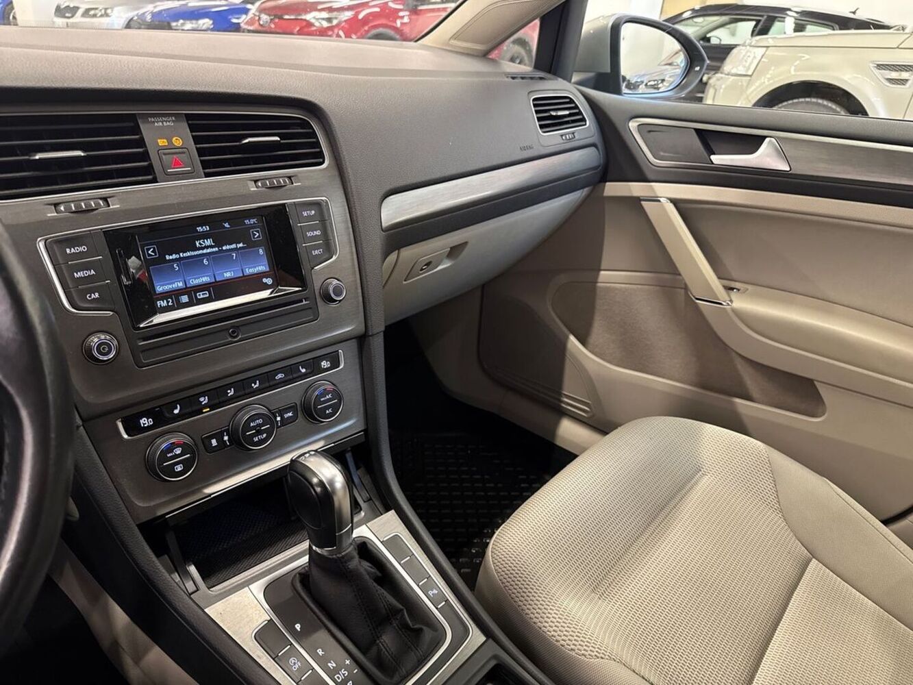 Volkswagen Golf vaihtoauto