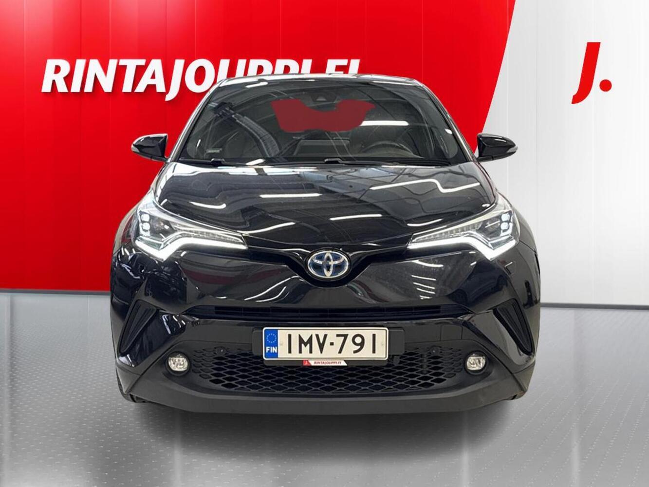 Toyota C-HR vaihtoauto
