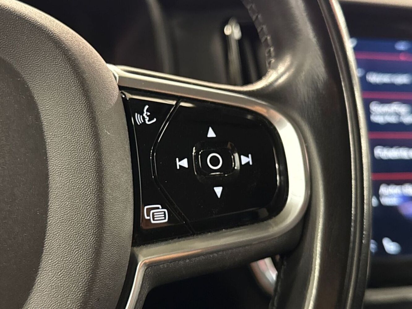 Volvo V90 Cross Country vaihtoauto