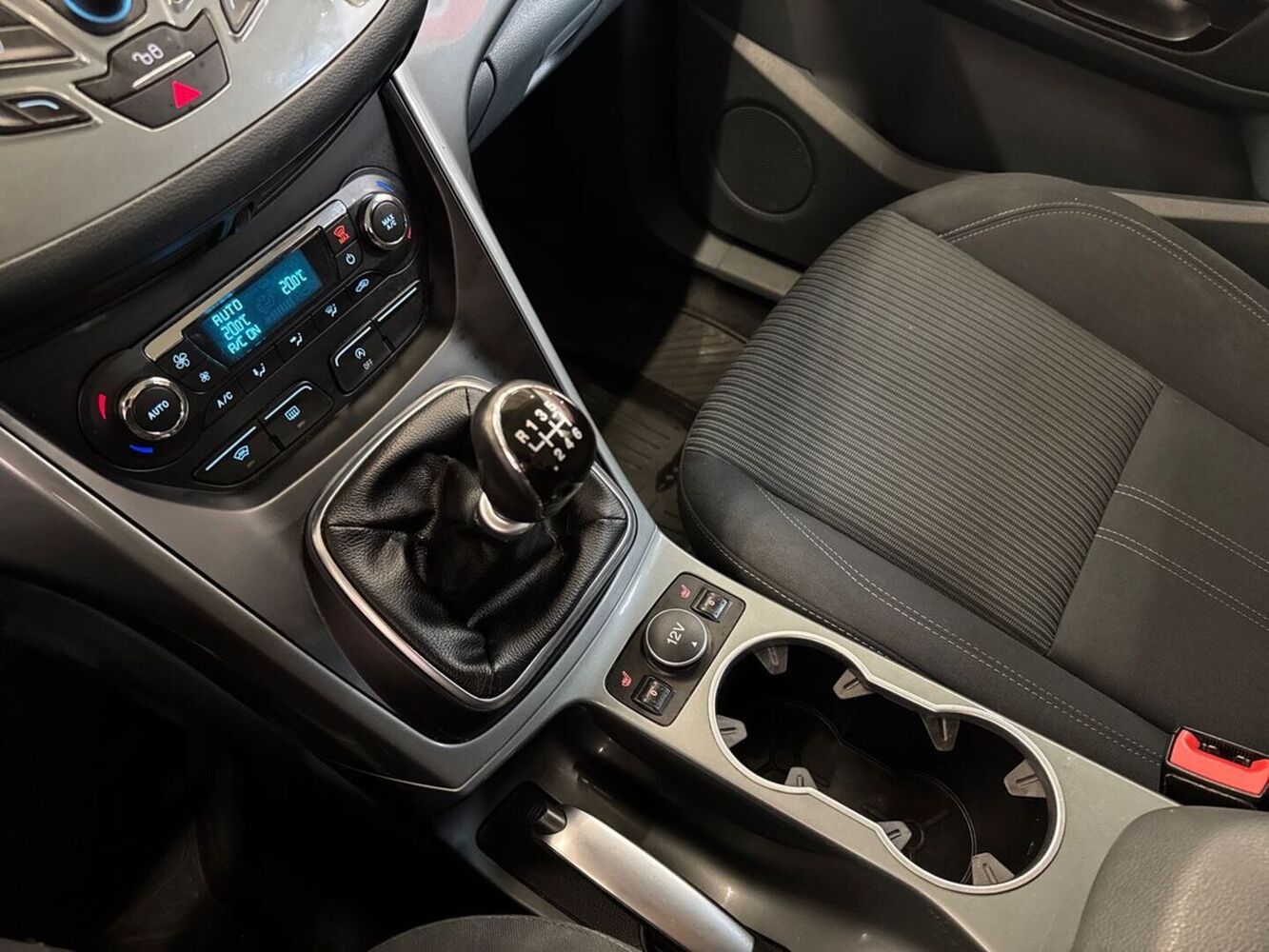Ford Grand C-MAX vaihtoauto
