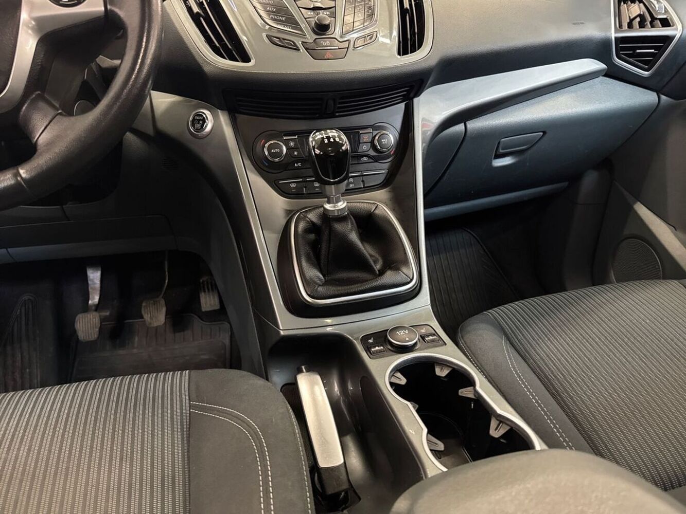 Ford Grand C-MAX vaihtoauto