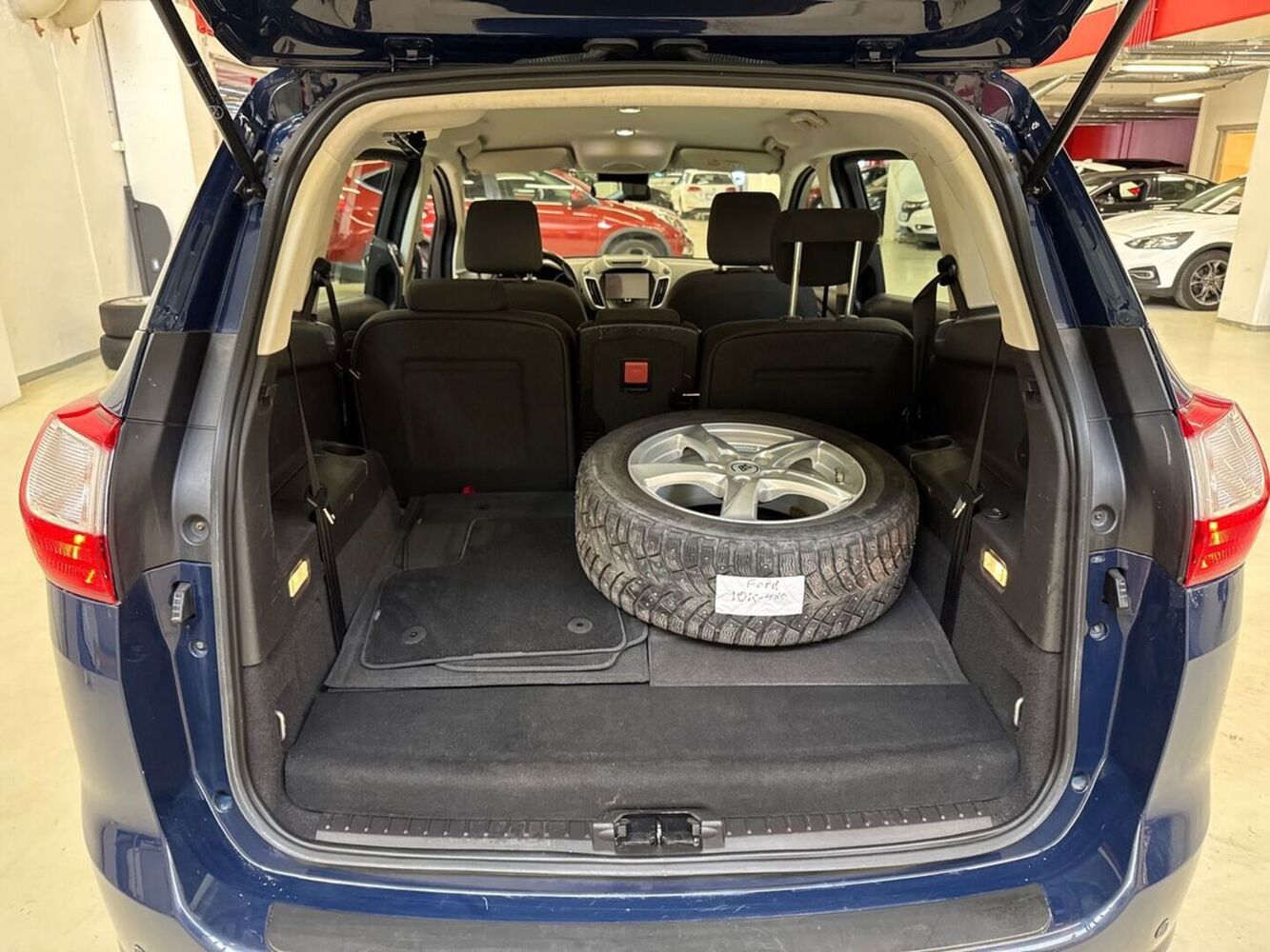 Ford Grand C-MAX vaihtoauto