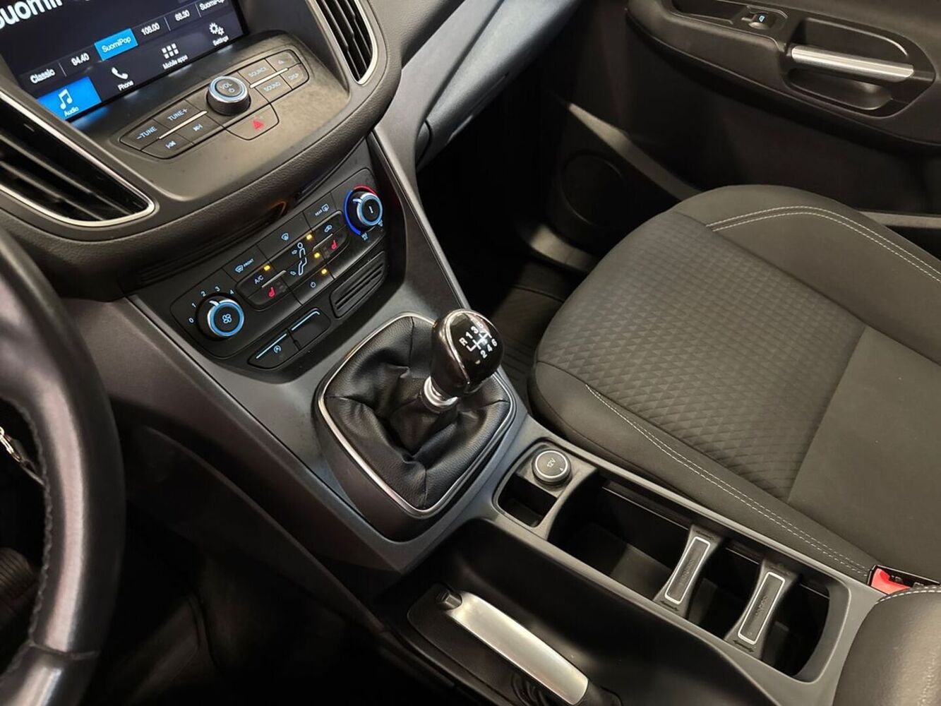 Ford Grand C-MAX vaihtoauto