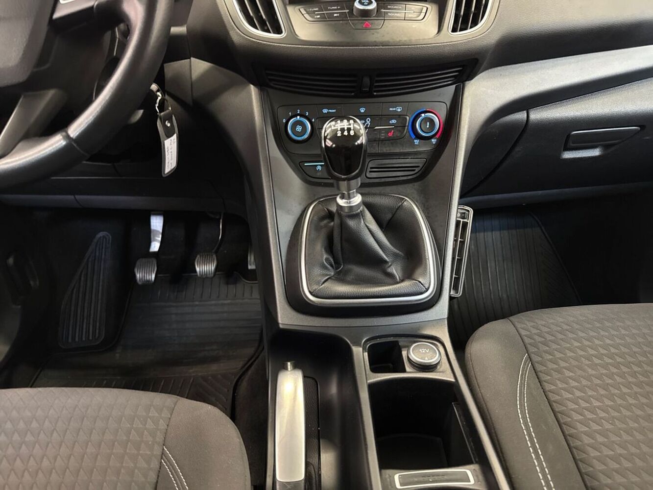 Ford Grand C-MAX vaihtoauto