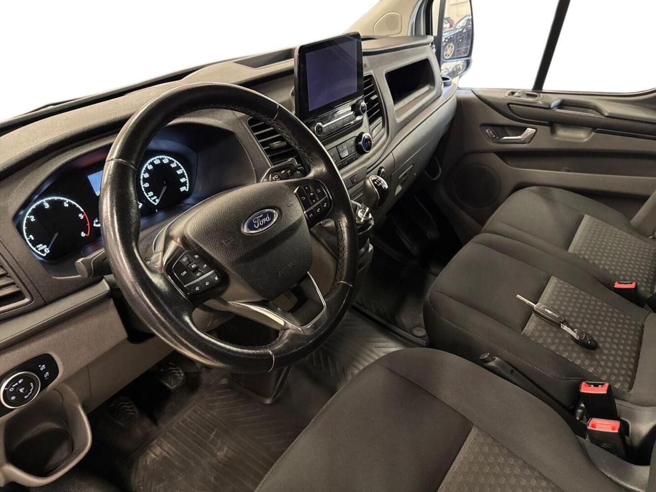 Ford Transit Custom vaihtoauto