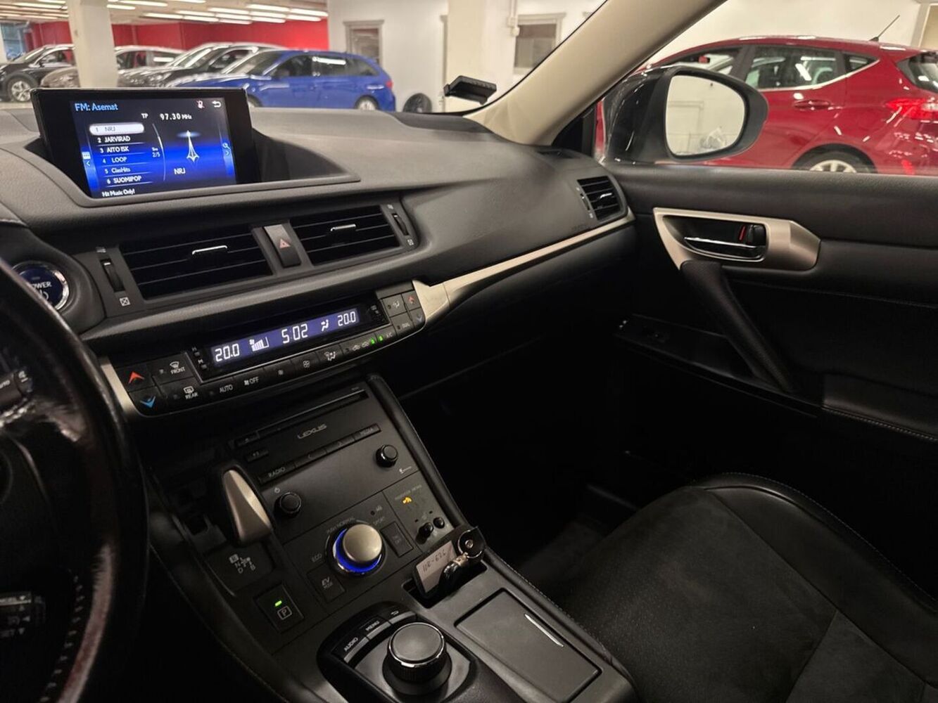 Lexus CT vaihtoauto