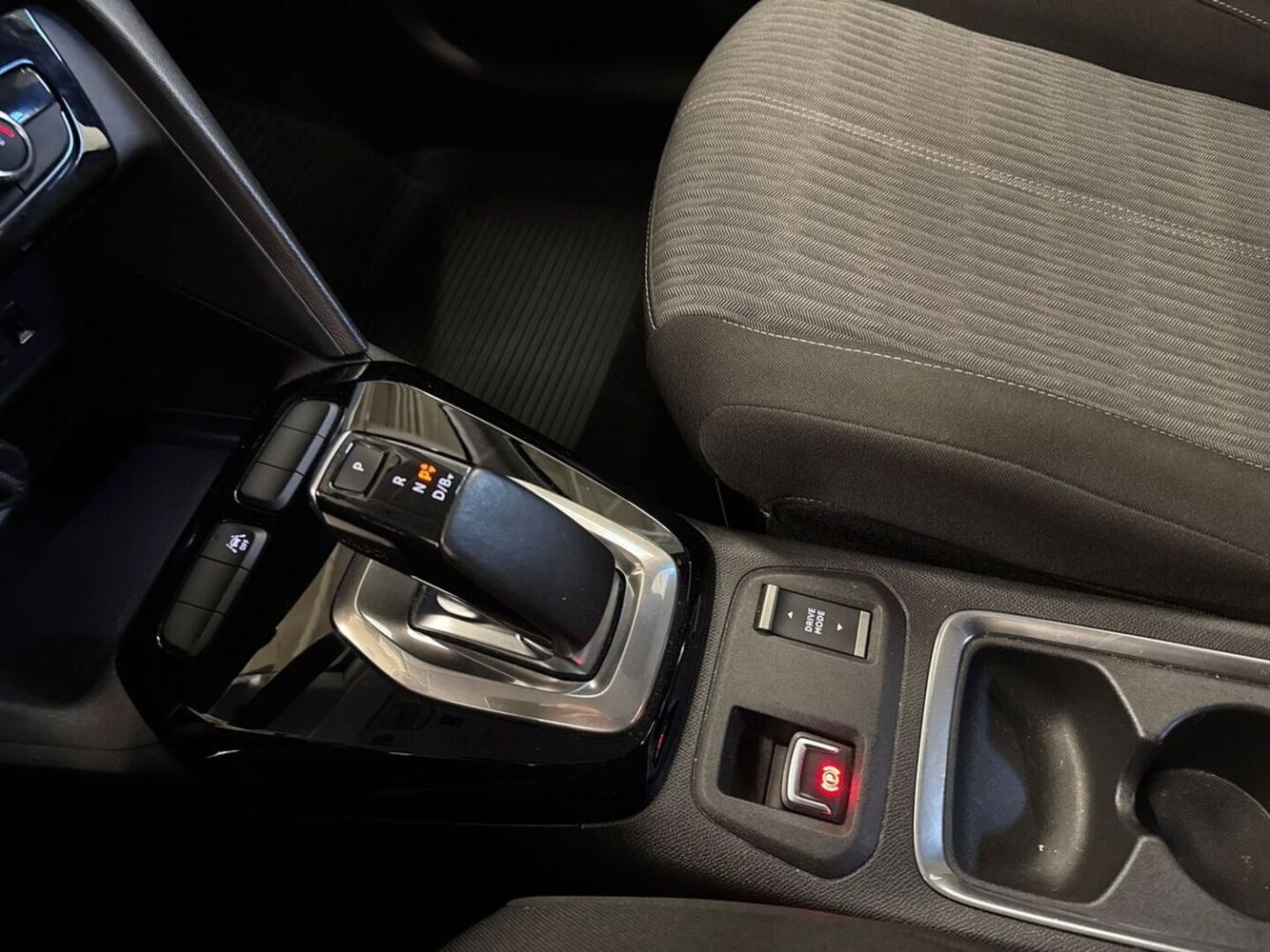 Opel Corsa vaihtoauto