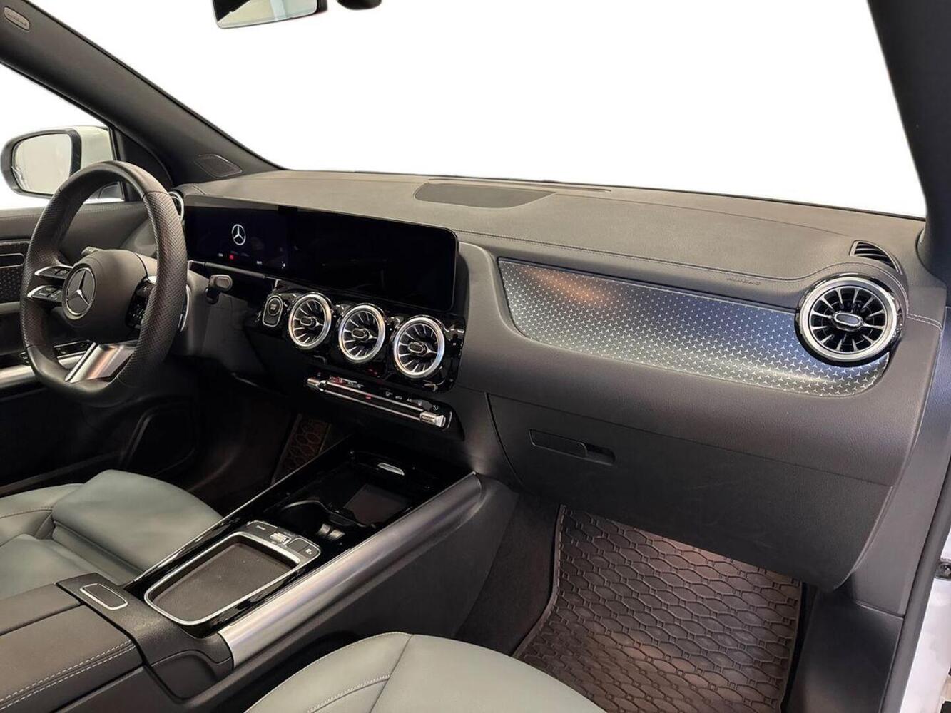 Mercedes-Benz EQA vaihtoauto