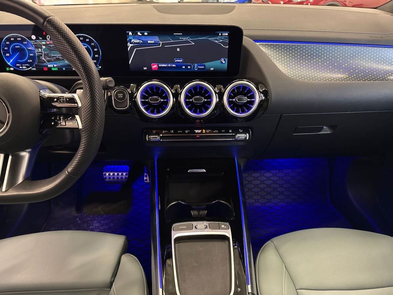 Mercedes-Benz EQA vaihtoauto