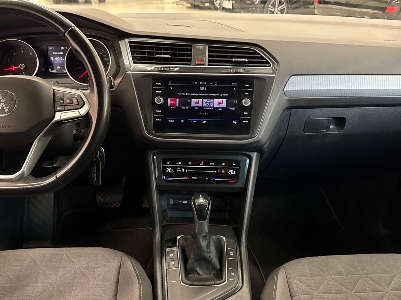 Volkswagen Tiguan vaihtoauto