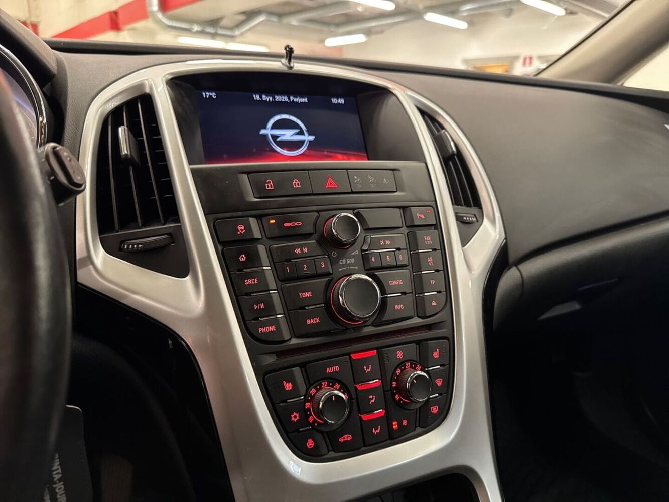Opel Astra vaihtoauto