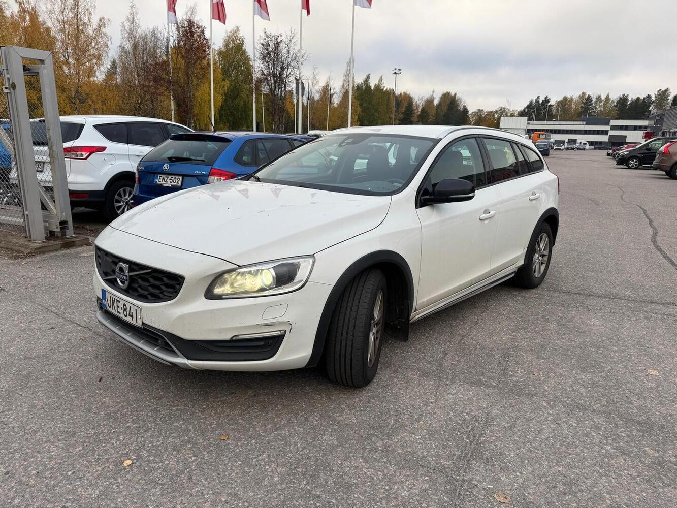 Volvo V60 Cross Country vaihtoauto