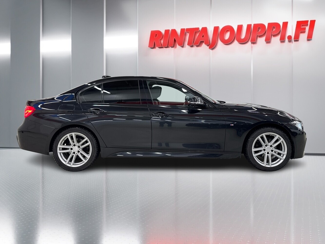 BMW 320 vaihtoauto